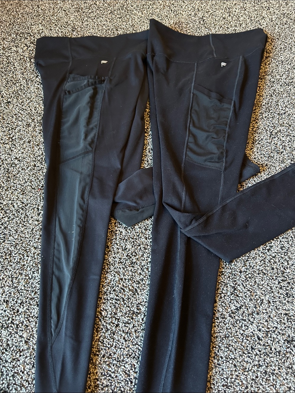 2 pairs of fabletics leggings